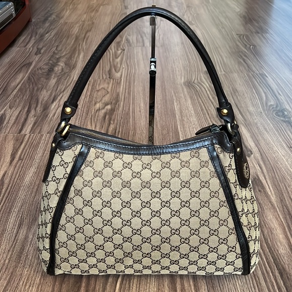A150 - 💯 % authentic Gucci shoulder bag - Picture 3 of 16